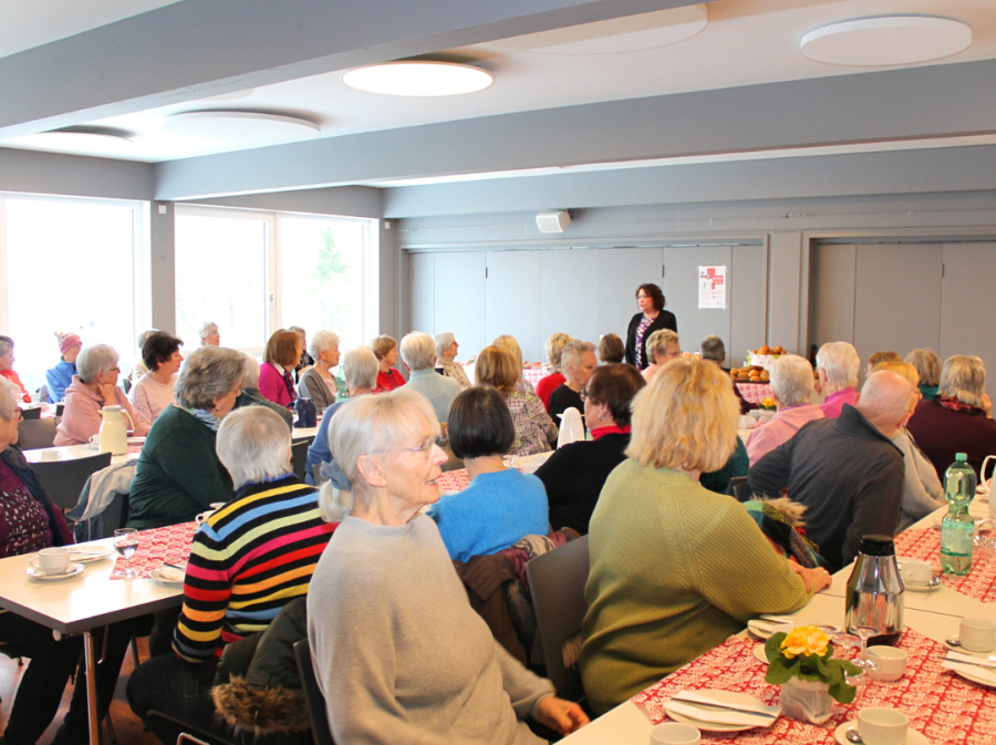 Frauen beim Offenen Frauentreff